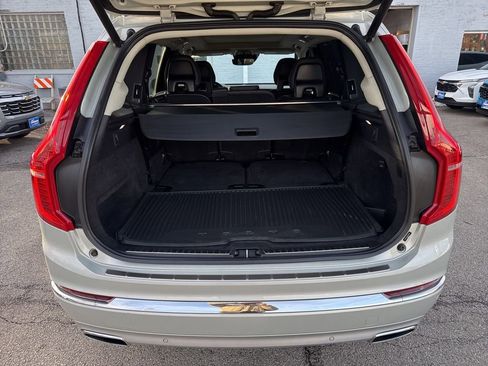 Used 2021 Volvo XC90 T6 Inscription w/ Protection Package Premier image 13