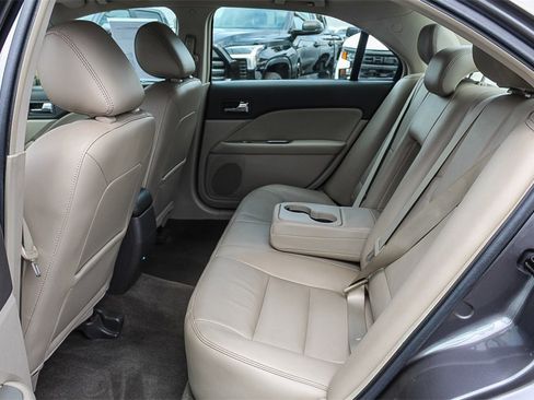 Used 2012 Ford Fusion SEL image 17