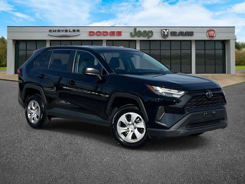 Used 2024 Toyota RAV4 LE AWD/4WD image 1