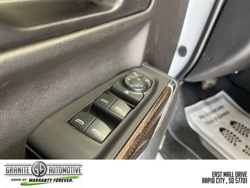 Used 2021 Chevrolet Silverado 1500 RST w/ True North Edition Plus AWD/4WD image 19