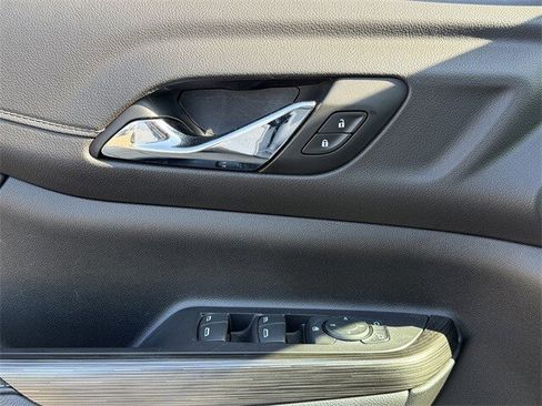 Used 2019 GMC Acadia SLT w/ Black Edition image 25