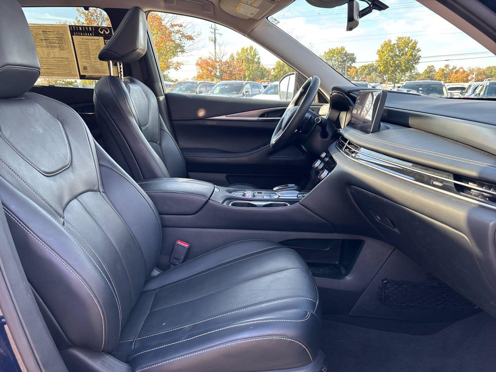 Used 2023 INFINITI QX60 Luxe w/ Cargo Package FWD image 40