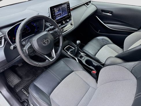 Used 2019 Toyota Corolla XSE FWD image 7