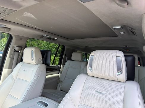 Certified 2023 Cadillac Escalade ESV Sport Platinum w/ LPO, ONYX Package AWD/4WD image 2