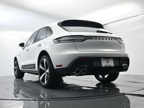 Certified 2026 Porsche Macan image 45