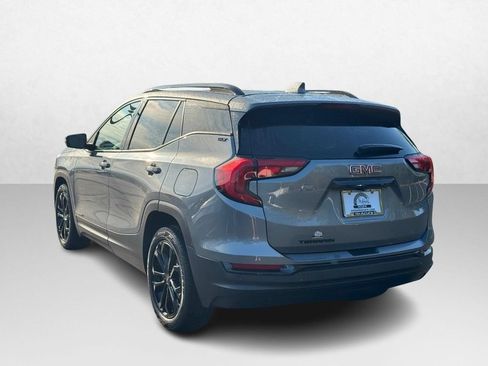 Used 2021 GMC Terrain SLT w/ Elevation Edition FWD image 4