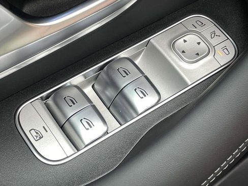 New 2026 Mercedes-Benz GLE 63 AMG S image 32