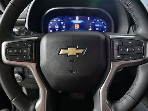 Used 2024 Chevrolet Tahoe LT w/ LT Signature Package AWD/4WD image 25