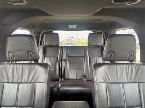 Used 2013 Lincoln Navigator 4WD w/ HD Trailer Tow Pkg image 10