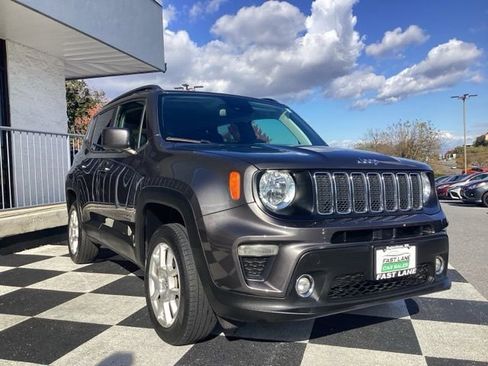 Used 2021 Jeep Renegade Latitude w/ Convenience Group image 3