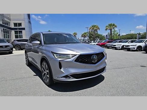 Certified 2023 Acura MDX FWD w/ Technology Package image 32