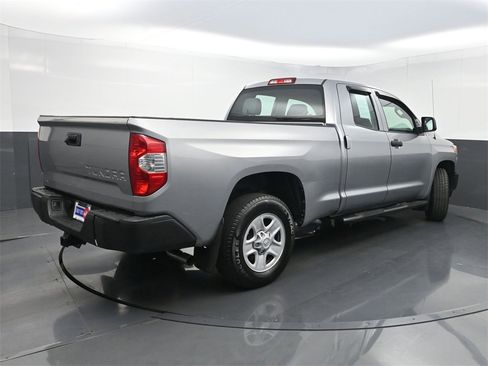 Used 2015 Toyota Tundra SR image 16