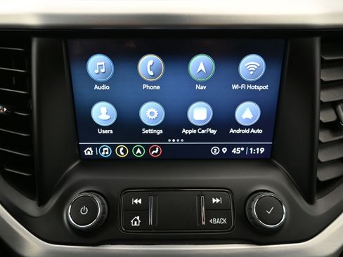 Used 2023 GMC Acadia SLT w/ Technology Package image 14