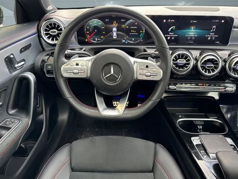 Used 2020 Mercedes-Benz CLA 250 image 28