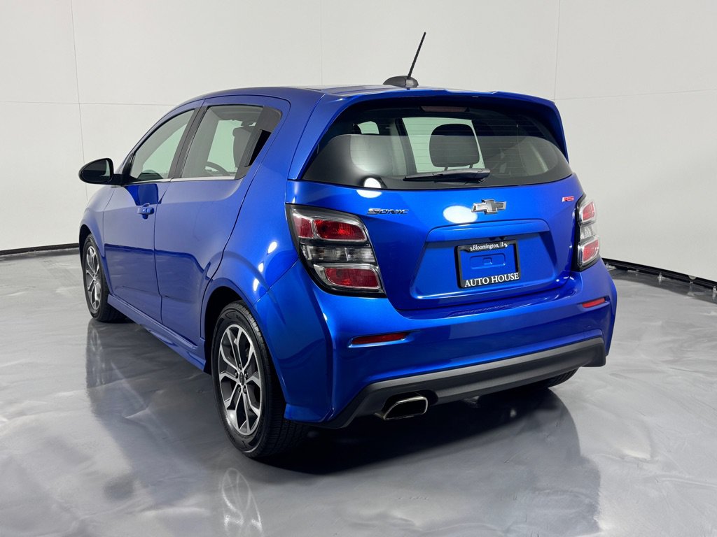 Used 2019 Chevrolet Sonic LT w/ Convenience Package FWD image 7