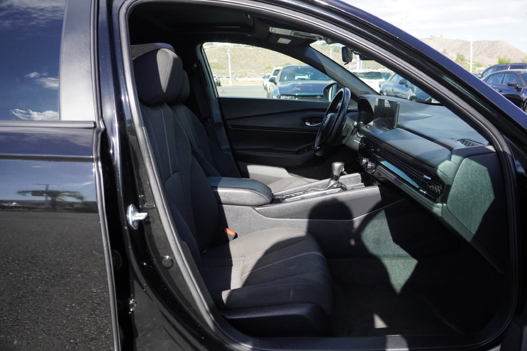 Used 2025 Honda Accord Sport image 31