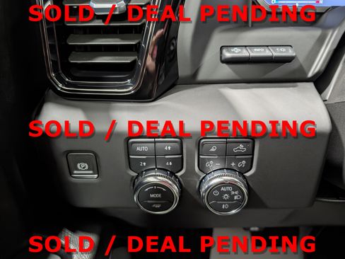Used 2023 GMC Sierra 1500 AT4X AWD/4WD image 24