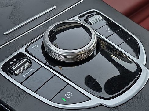 Used 2019 Mercedes-Benz C 300 Sedan image 50