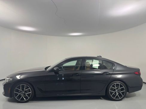 Certified 2023 BMW 530i xDrive w/ M Sport Package AWD/4WD image 5