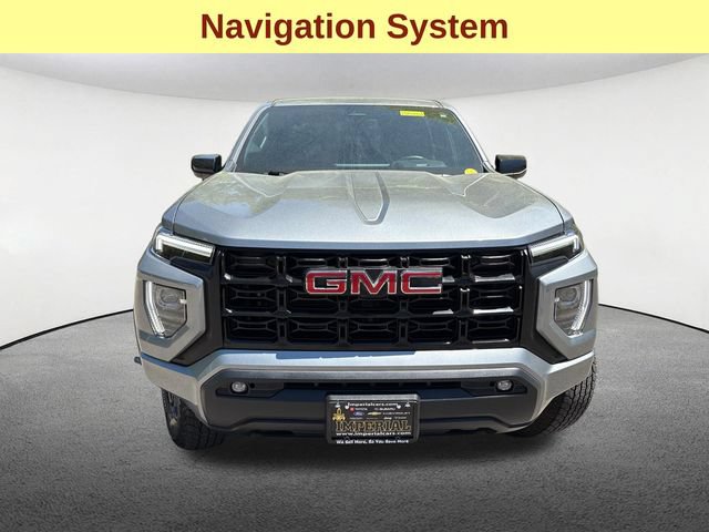Used 2024 GMC Canyon Elevation w/ Elevation Premium Package AWD/4WD image 4