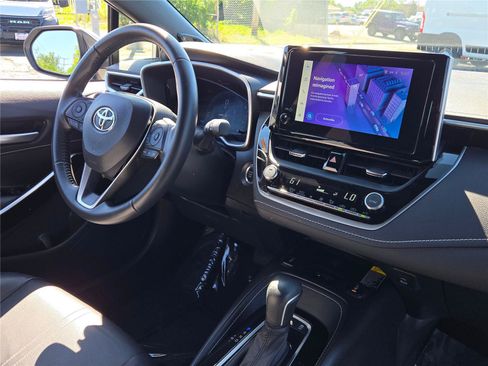 Used 2024 Toyota Corolla XSE FWD image 3