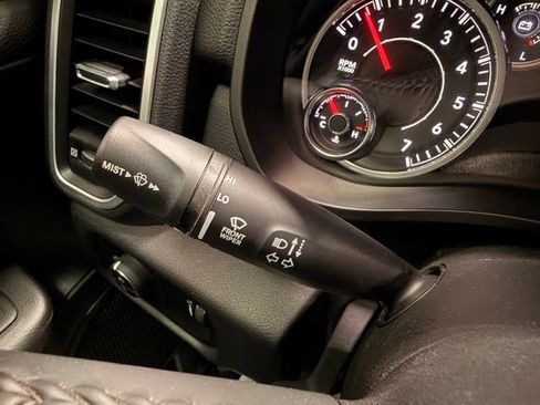 Used 2023 RAM 1500 Big Horn AWD/4WD image 31