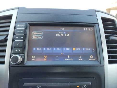 Used 2019 Nissan Frontier SV image 27