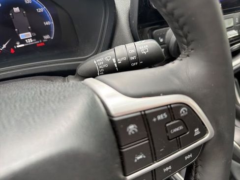 Used 2025 Toyota Grand Highlander AWD Hybrid image 19