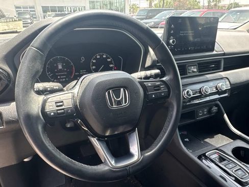 Used 2023 Honda Pilot EX-L image 22