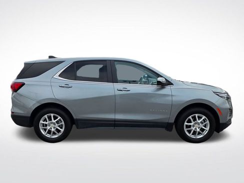 Used 2024 Chevrolet Equinox LT AWD/4WD image 7