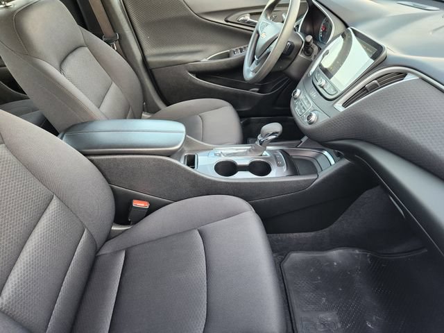 Used 2025 Chevrolet Malibu LT FWD image 19