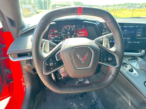 Used 2023 Chevrolet Corvette Stingray Premium Conv w/ Z51 Performance Package RWD image 14