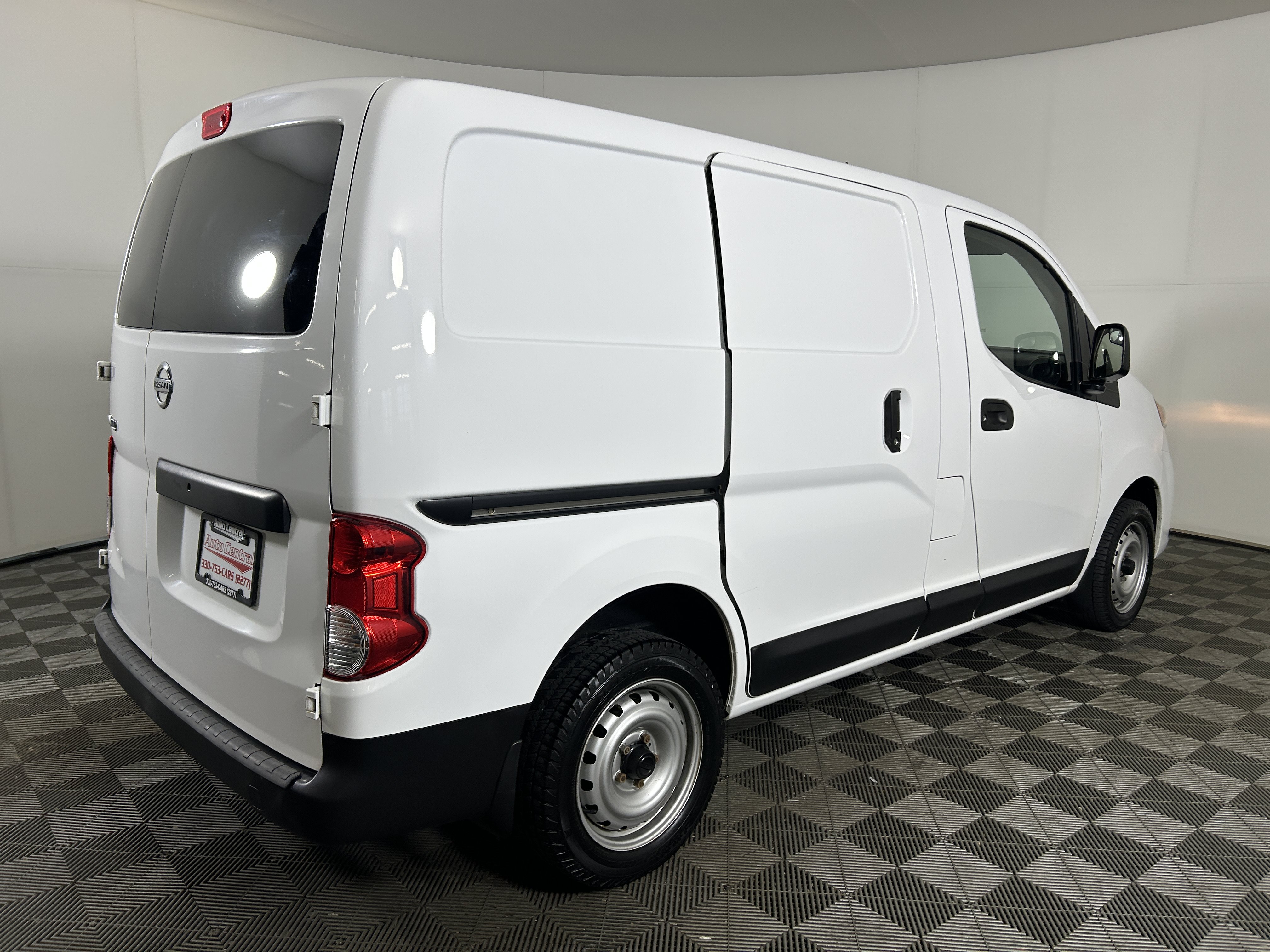 Used 2021 Nissan NV200 S w/ Back Door Glass Package FWD image 5