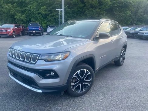 Used 2022 Jeep Compass Limited w/ Sun and Sound Group AWD/4WD image 5