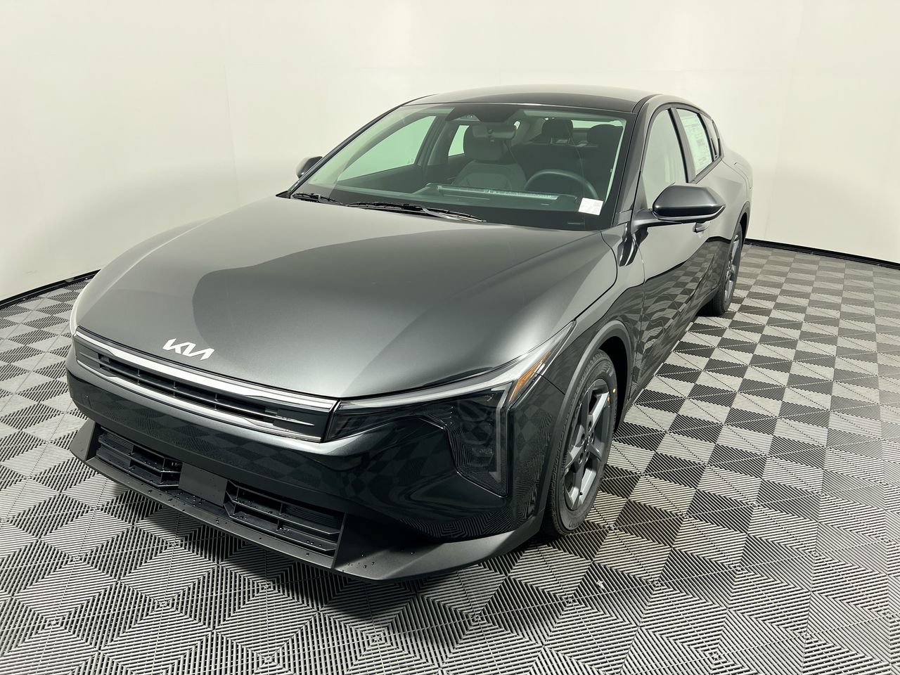 New 2026 Kia K4 FWD image 8