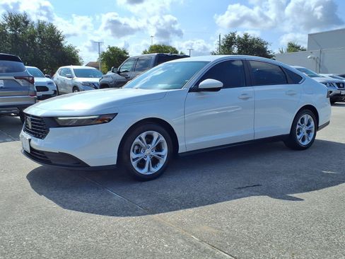 Used 2026 Honda Accord LX image 20
