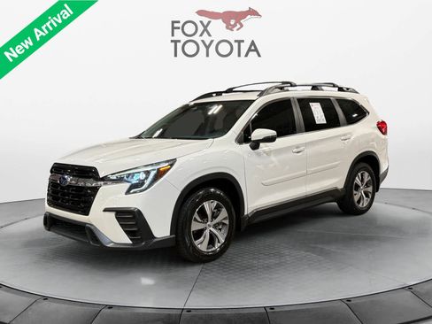 Used 2023 Subaru Ascent Premium w/ Convenience Package AWD/4WD image 1
