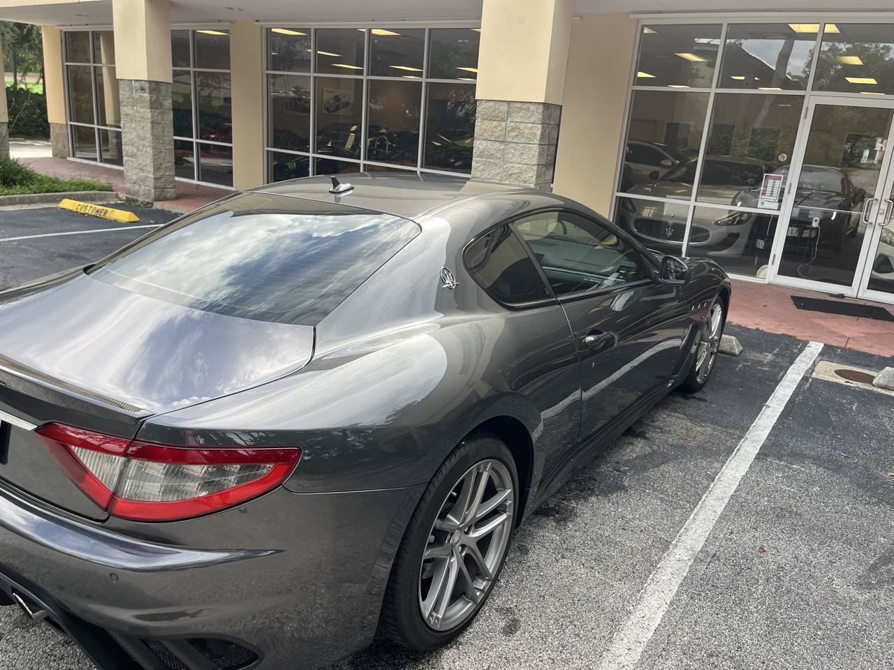 Used 2014 Maserati GranTurismo MC RWD image 5