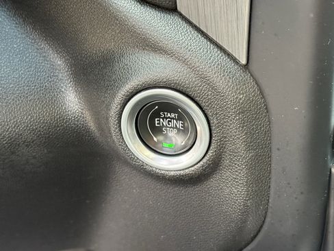 Used 2022 GMC Sierra 2500 Denali image 23