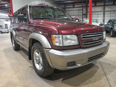 Used 2001 Isuzu Trooper 4WD 4-Door image 12