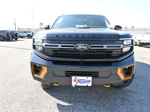 New 2026 Ford Expedition Tremor image 9