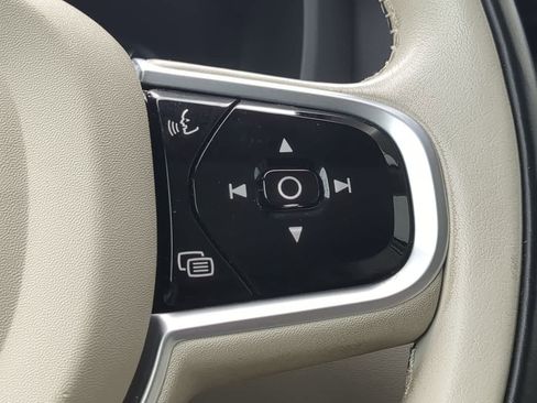 Used 2019 Volvo XC60 T6 Inscription w/ Protection Package Premier image 27