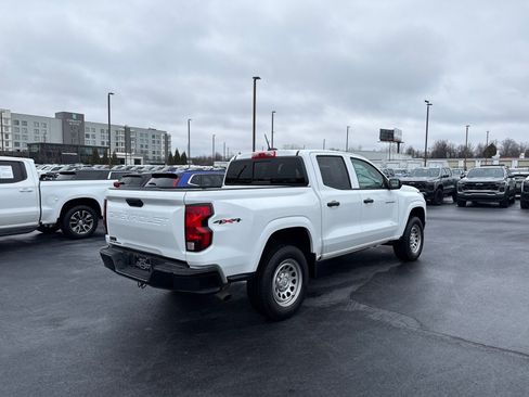 Used 2024 Chevrolet Colorado W/T w/ WT Convenience Package image 3