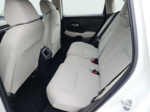 Certified 2025 Honda HR-V LX image 27