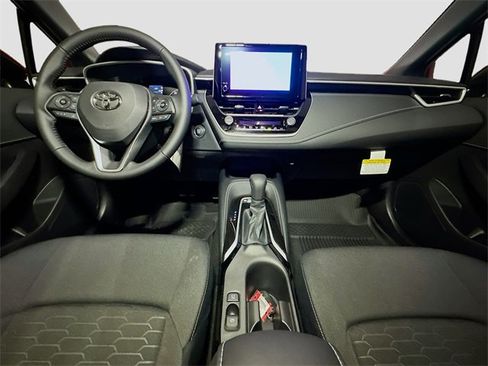 New 2025 Toyota Corolla SE image 6