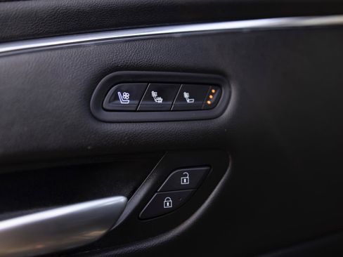 Used 2024 Cadillac Escalade Sport w/ Touring Package image 18