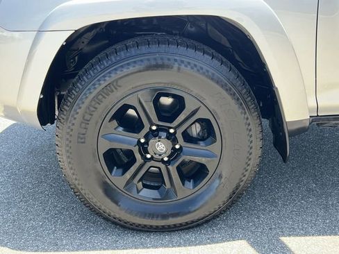 Used 2023 Toyota 4Runner SR5 w/ Convenience Package (TMS) RWD image 46
