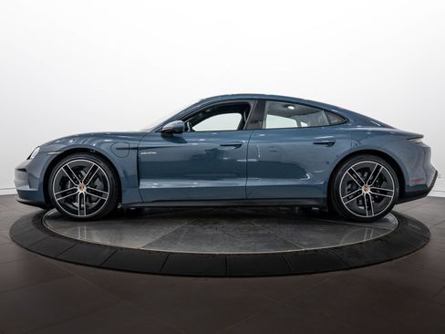 Certified 2026 Porsche Taycan AWD/4WD image 2