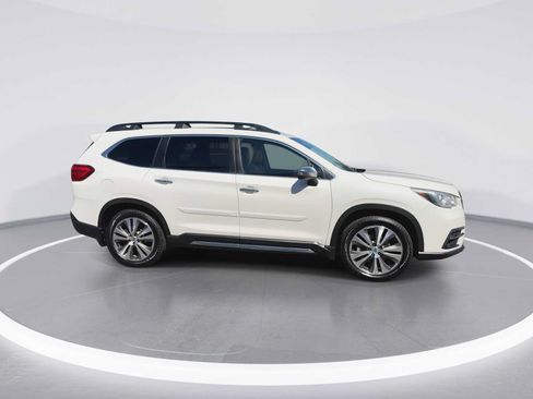 Used 2019 Subaru Ascent Touring AWD/4WD image 9