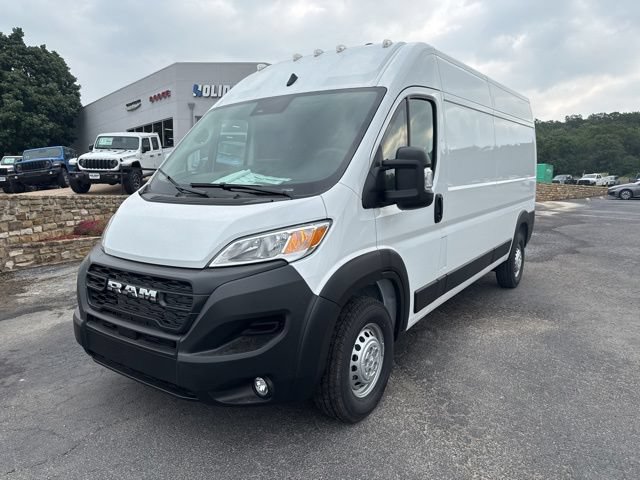 New 2026 RAM ProMaster 2500 w/ Premium Convenience Group FWD image 1